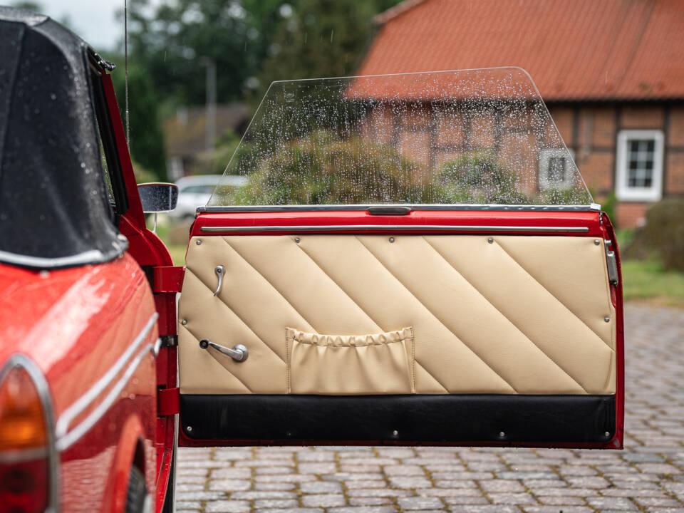 Image 37/37 of Autobianchi Bianchina Convertible (1960)