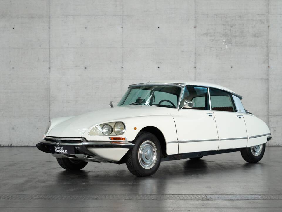 Bild 1/50 von Citroën DS 23 Pallas IE (1974)