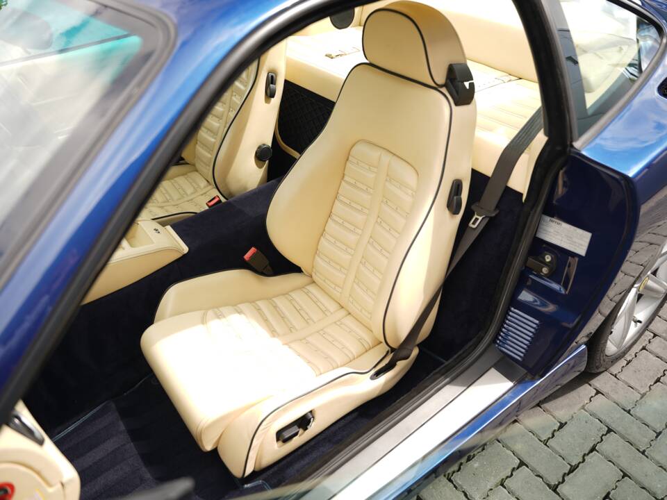 Image 16/50 of Ferrari 575M Maranello F1 (2003)
