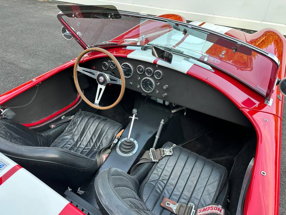 Immagine 7/20 di AC Cobra Lightweight (1994)