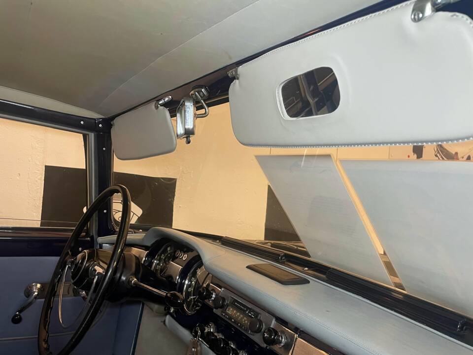 Immagine 11/23 di Lancia Flaminia Berlina (1960)