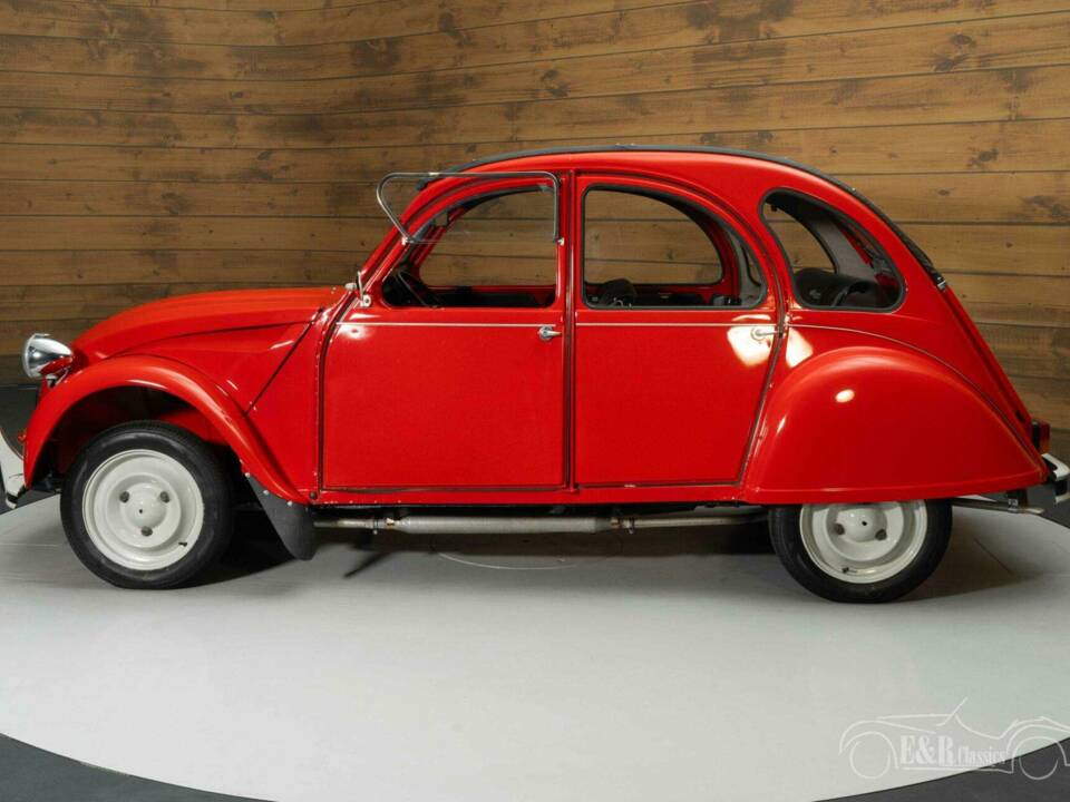 Image 11/19 de Citroën 2 CV 6 (1983)