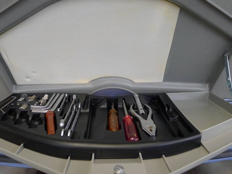 Bild 17/39 von BMW 3.0 CS (1972)