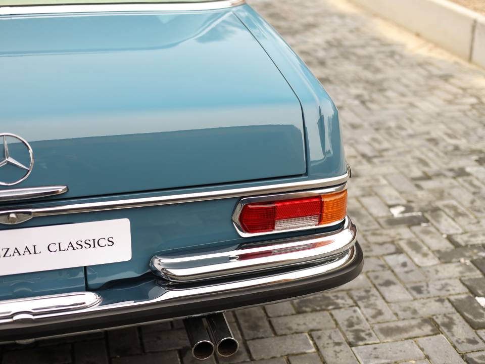 Afbeelding 23/76 van Mercedes-Benz 280 SE (1968)