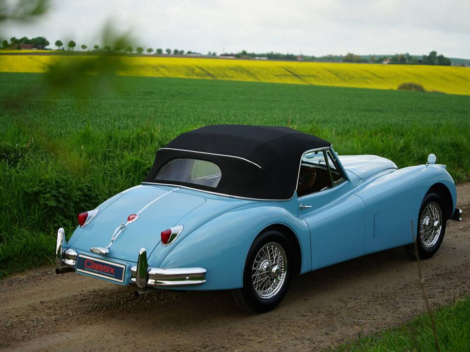 Bild 1/21 von Jaguar XK 140 SE DHC (1955)
