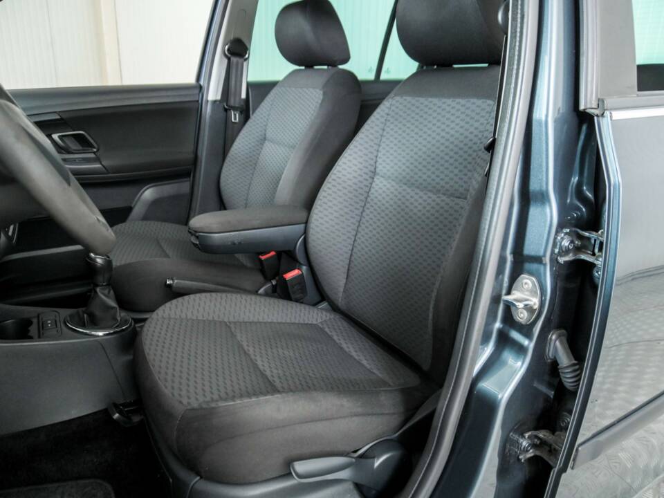 Imagen 20/50 de Skoda Fabia 1.2 TSI Combi (2014)