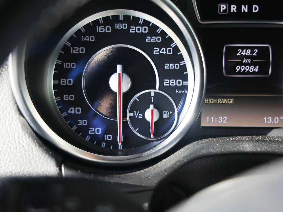 Bild 33/41 von Mercedes-Benz G 63 AMG (lang) (2015)