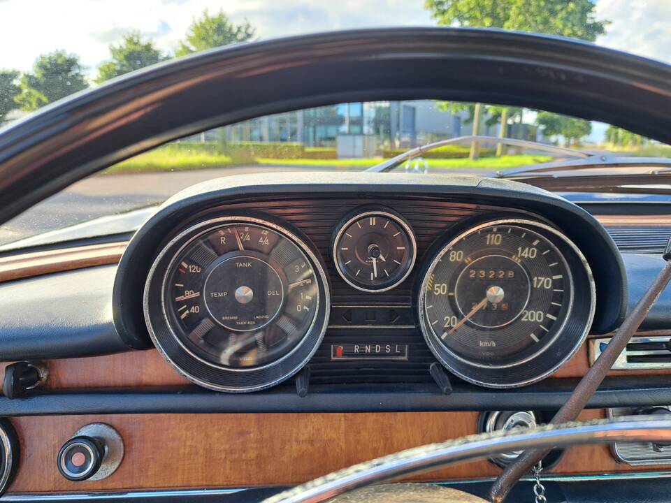 Bild 12/19 von Mercedes-Benz 250 S (1968)