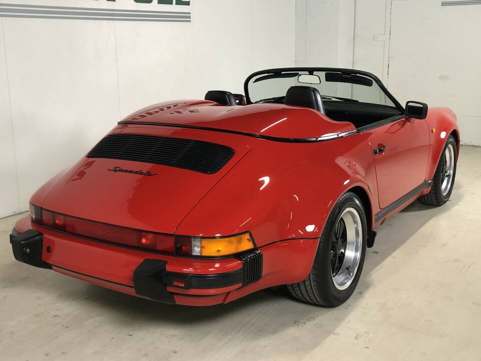 Bild 12/39 von Porsche 911 Speedster 3.2 (1989)