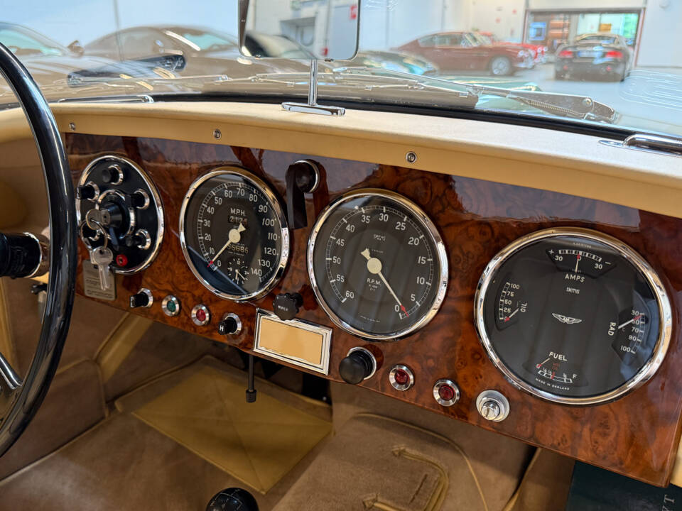 Bild 17/37 von Aston Martin DB 2&#x2F;4 Mk I (1955)