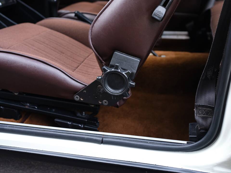 Afbeelding 29/50 van Ford Escort RS 2000 (1979)