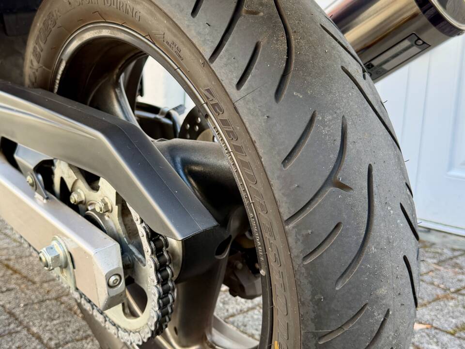 Bild 7/18 von Suzuki GSF 600N Bandit (1996)