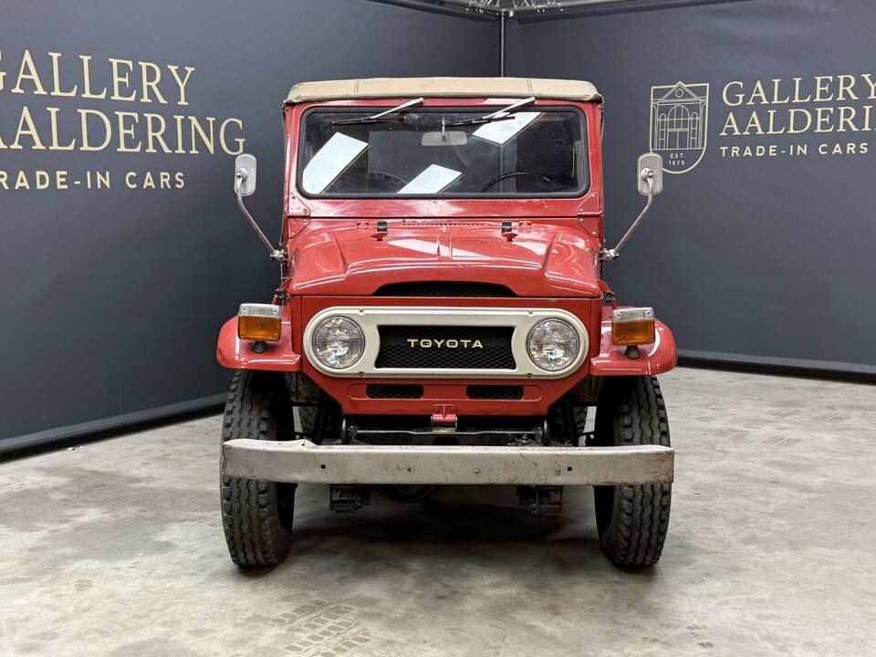 Immagine 36/50 di Toyota Land Cruiser FJ 40 (1975)