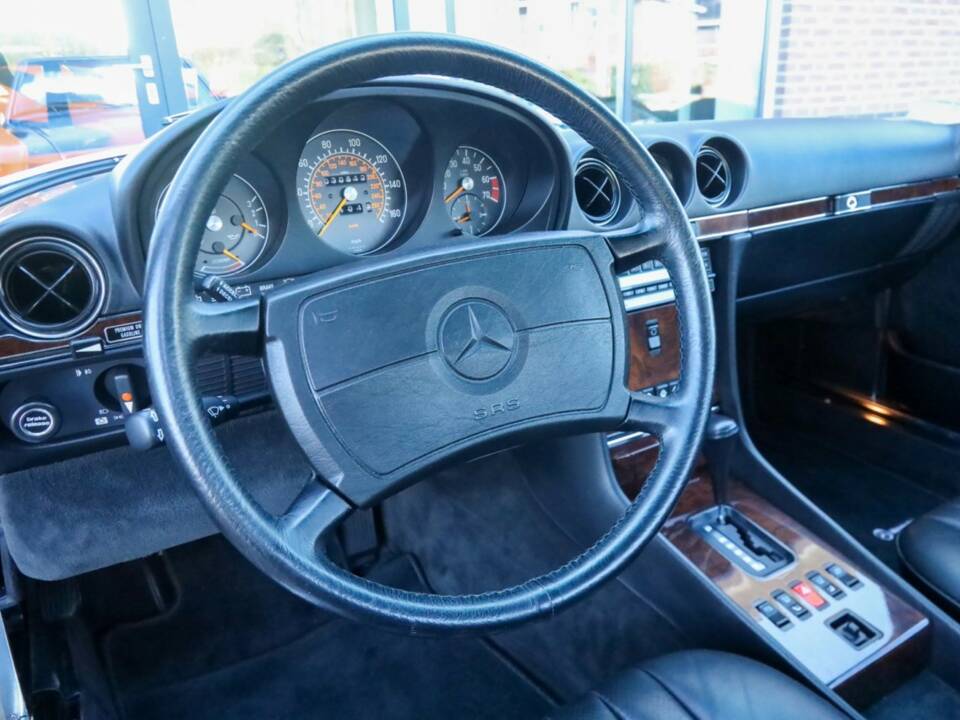 Bild 15/50 von Mercedes-Benz 560 SL (1987)