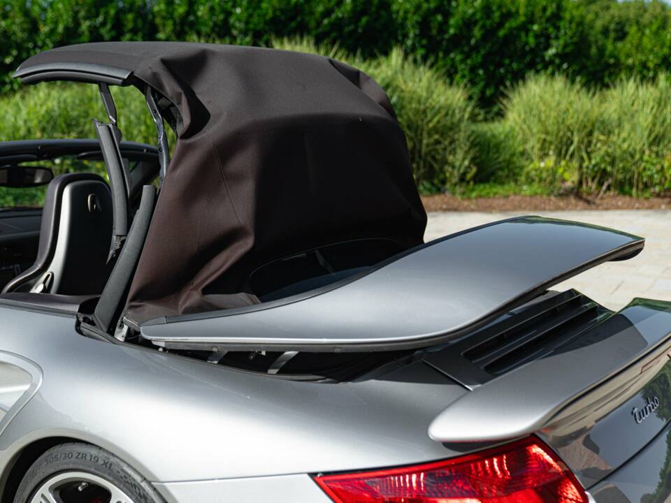 Image 18/50 of Porsche 911 Turbo (2008)