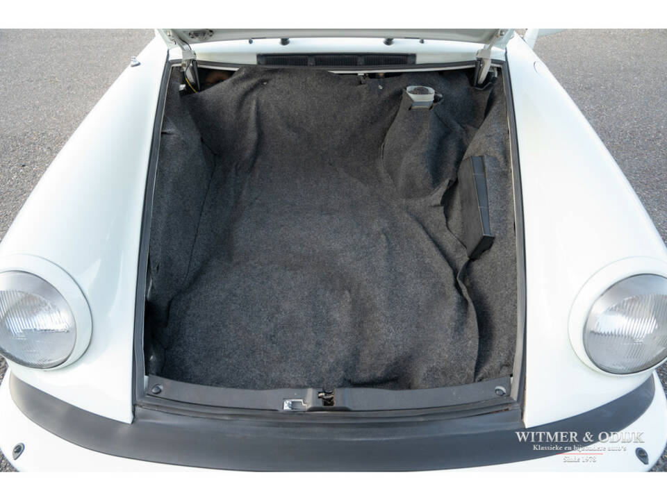 Bild 9/27 von Porsche 911 SC 3.0 (1983)