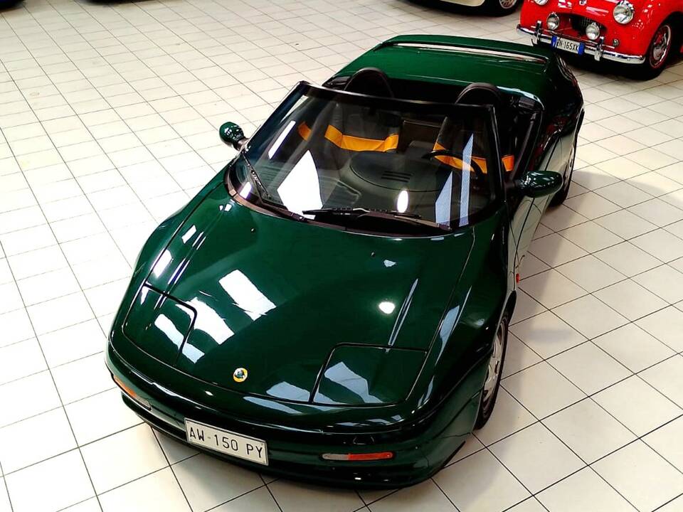 Image 15/46 of Lotus Elan SE (1992)