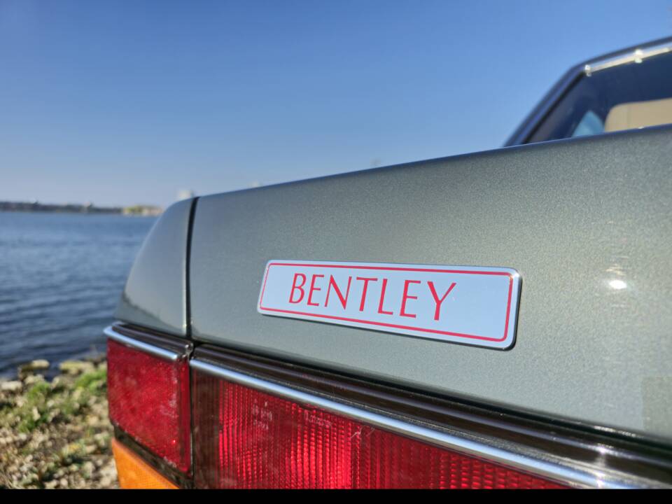Image 12/33 of Bentley Turbo R lang (1992)