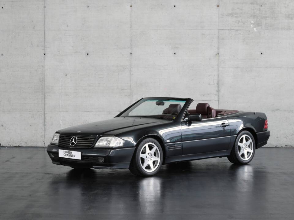 Image 1/37 of Mercedes-Benz SL 500 (1995)