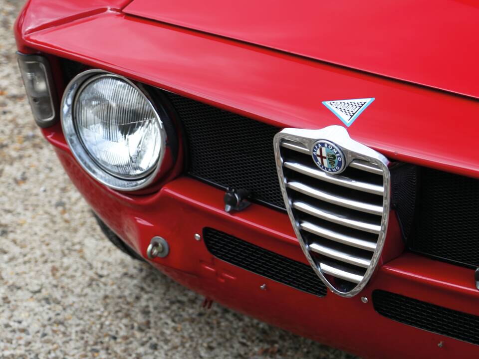Immagine 10/48 di Alfa Romeo Giulia 1750 GT Am (1970)