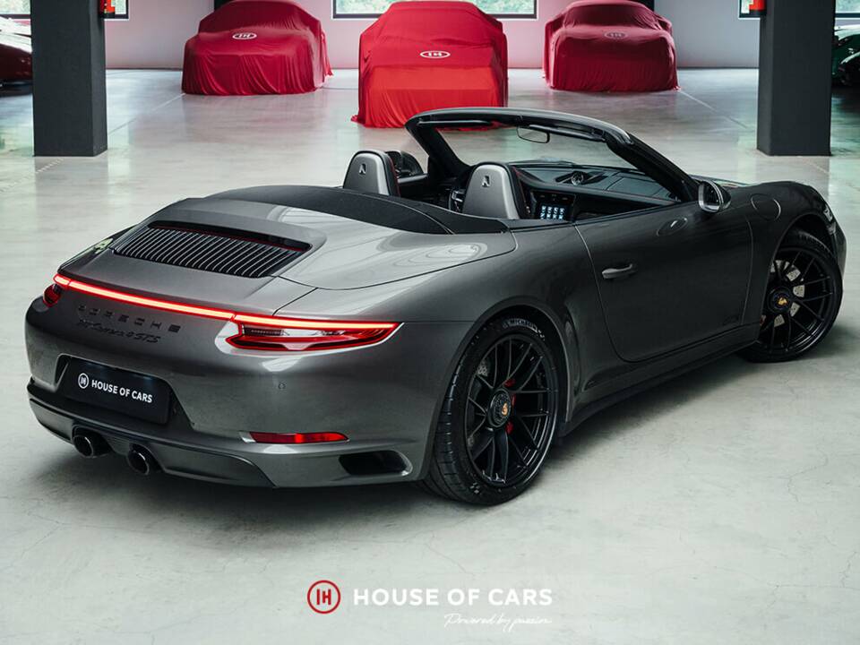 Image 7/25 of Porsche 911 Carrera 4 GTS (2017)
