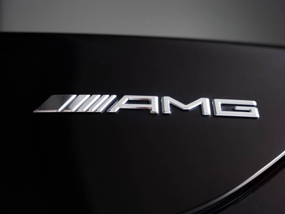Immagine 13/25 di Mercedes-Benz SLS AMG Roadster (2012)