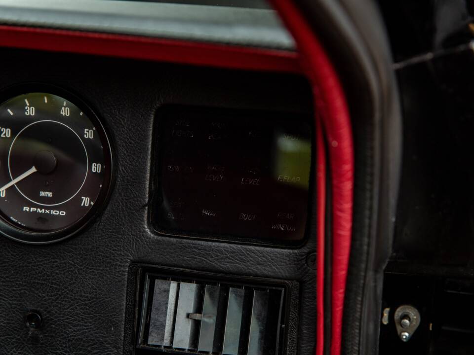 Image 37/43 of Aston Martin Lagonda (1979)