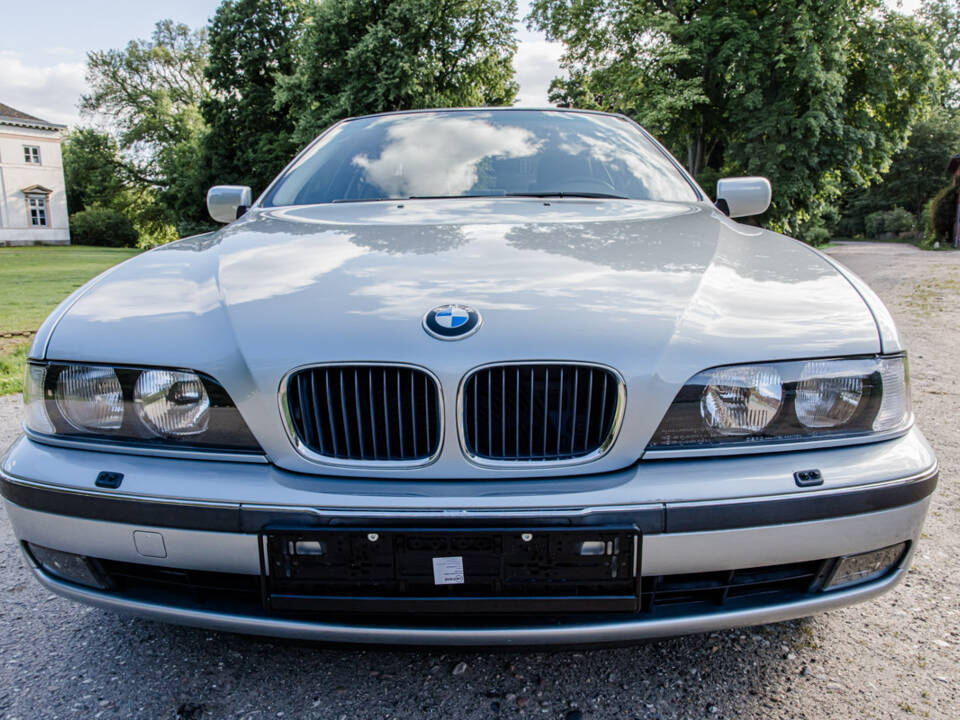 Bild 5/31 von BMW 528i (1996)