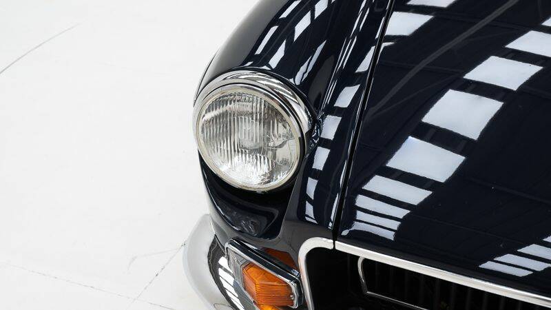 Image 10/15 of MG MGB (1972)