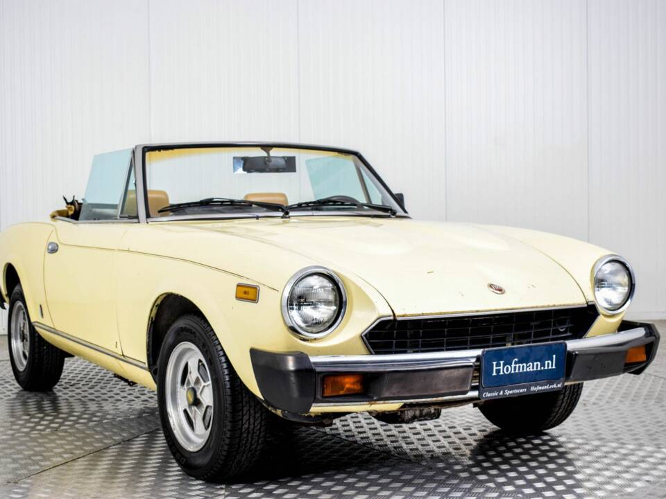 Immagine 17/50 di FIAT Spider 2000 (1980)