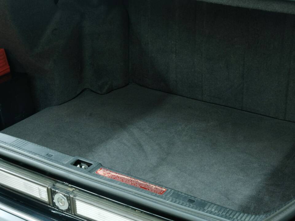 Bild 17/50 von Mercedes-Benz 500 SEL (1992)