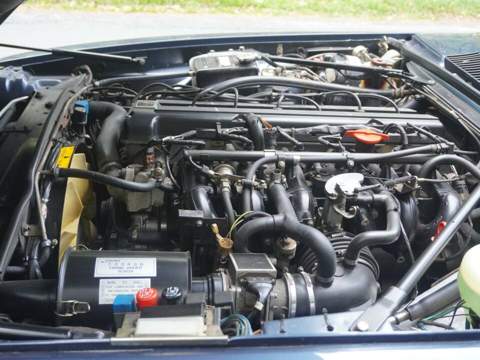 Image 19/22 of Jaguar XJ-S H.E. (1987)