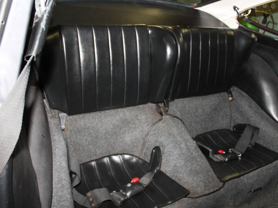 Image 79/79 of Porsche 912 (1969)