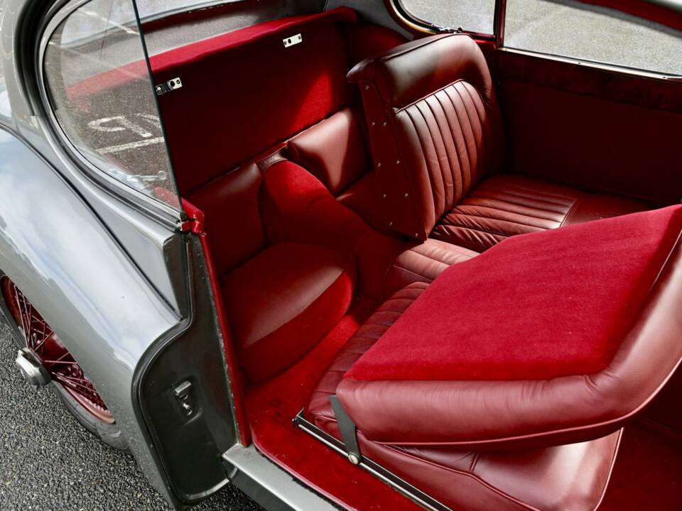 Bild 17/50 von Jaguar XK 140 FHC (1954)