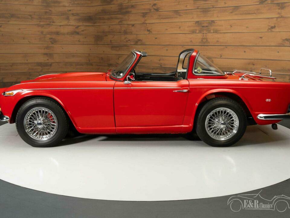 Immagine 5/19 di Triumph TR 4A IRS (1965)