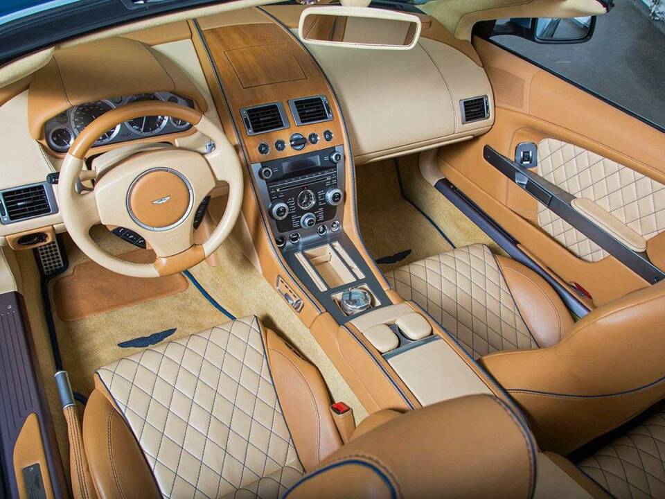 Bild 18/20 von Aston Martin DB 9 Volante (2014)