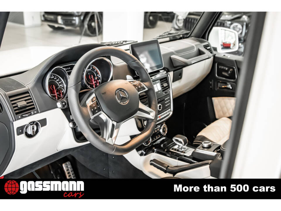 Image 11/15 of Mercedes-Benz G 63 AMG (LWB) (2018)