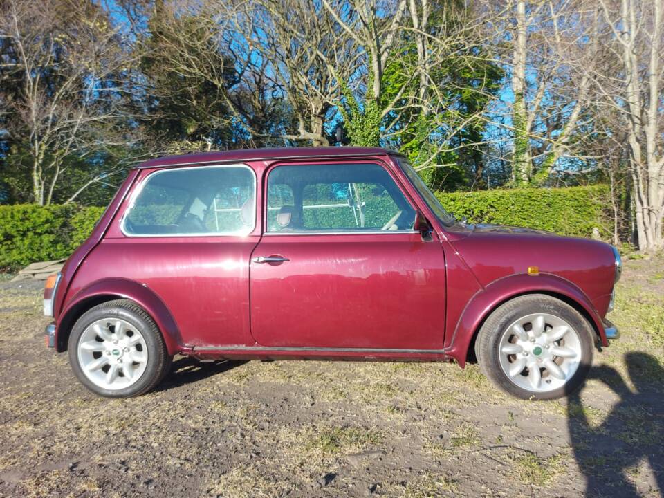 Image 3/59 of Rover Mini Cooper 40 - Limited Edition (2000)