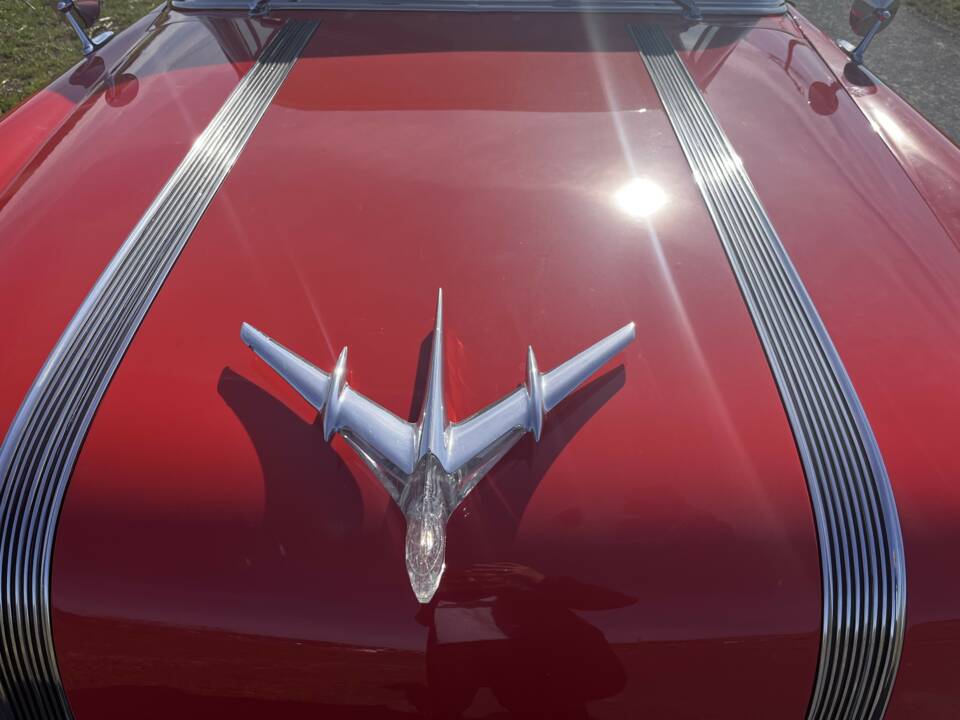 Image 4/16 de Pontiac Star Chief Custom Safari (1955)
