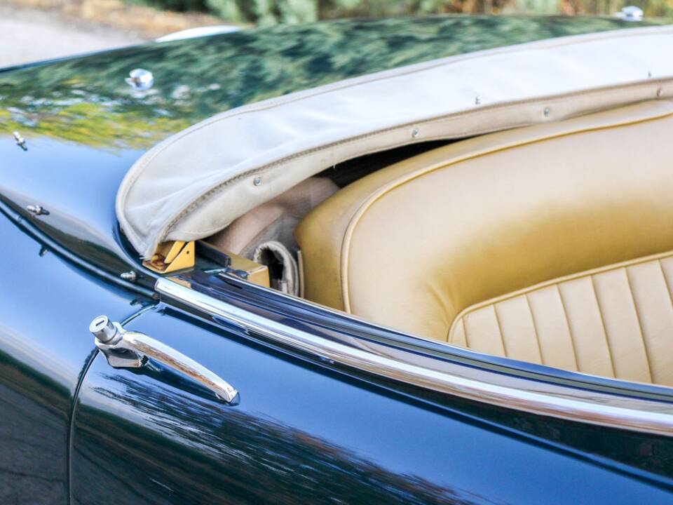 Image 12/15 of Jaguar XK 150 3.4 S OTS (1959)