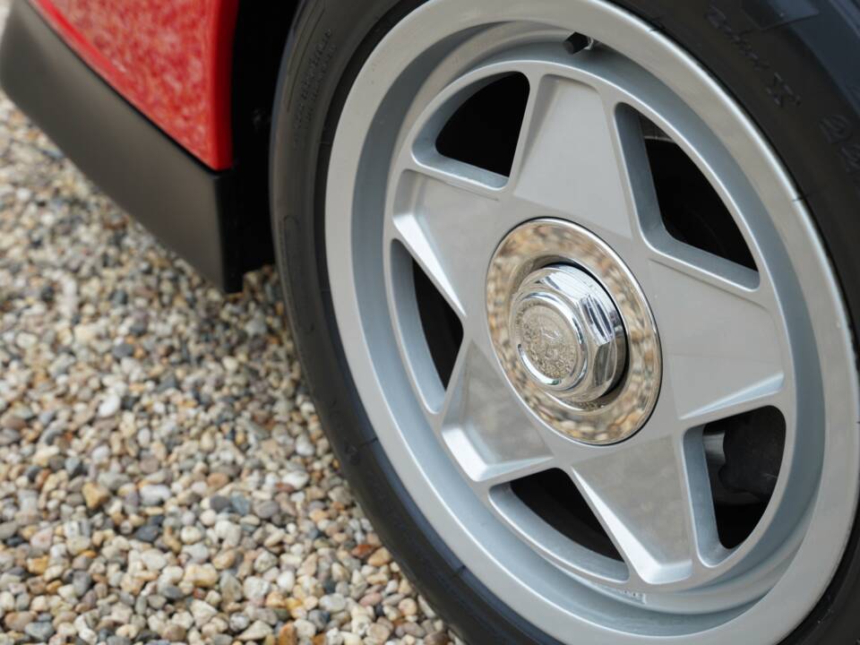 Afbeelding 34/50 van Ferrari Testarossa (1987)