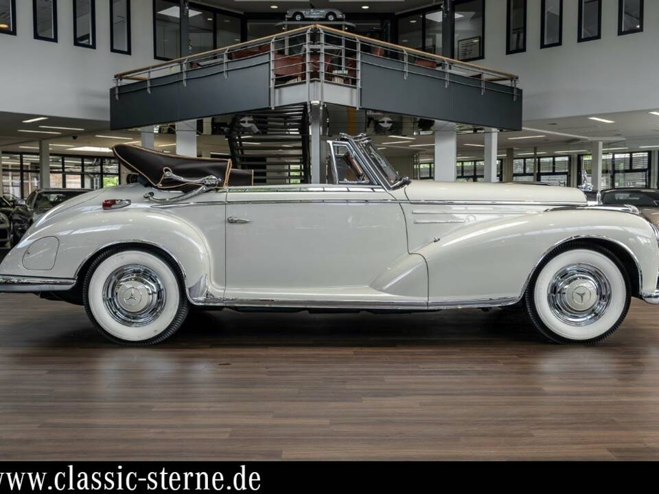 Bild 6/15 von Mercedes-Benz 300 Sc Cabriolet A (1957)