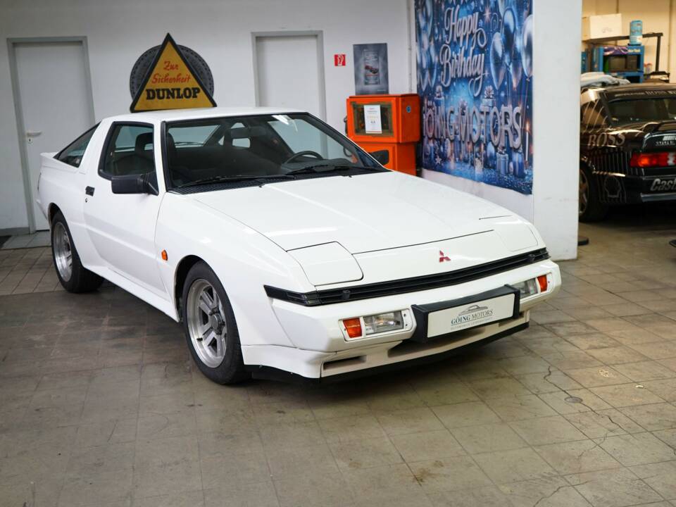 Image 4/55 of Mitsubishi Starion (1989)