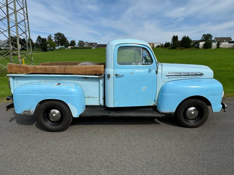 Image 5/24 de Ford F-1 &quot;Woody&quot; (1951)