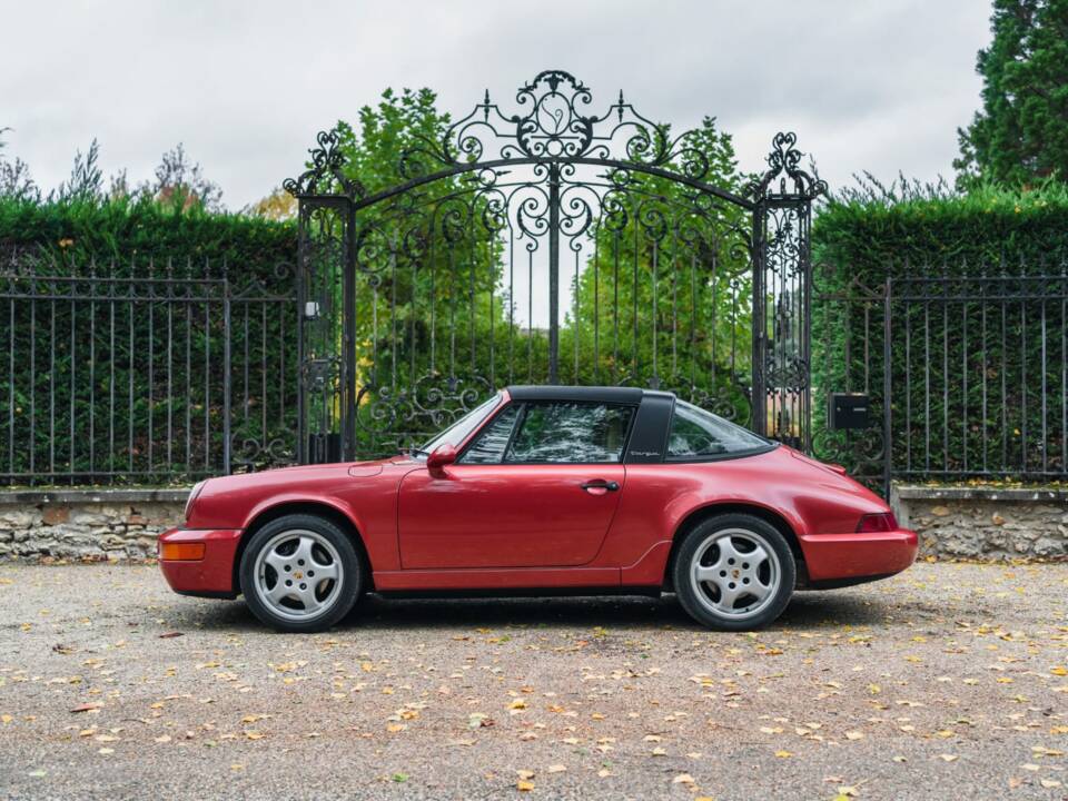 Bild 7/18 von Porsche 911 Carrera 2 (1991)