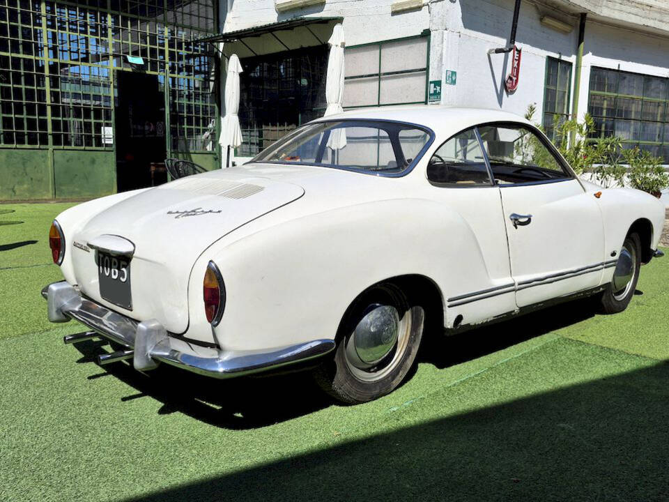 Image 13/71 of Volkswagen Karmann Ghia 1200 (1962)