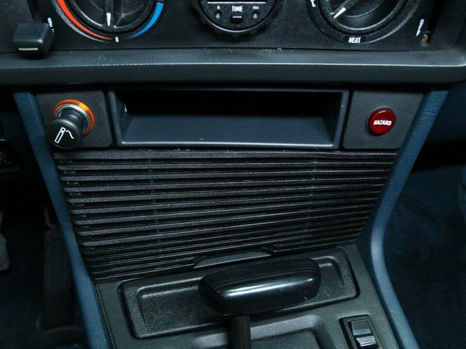 Bild 19/49 von BMW 633 CSi A (1980)