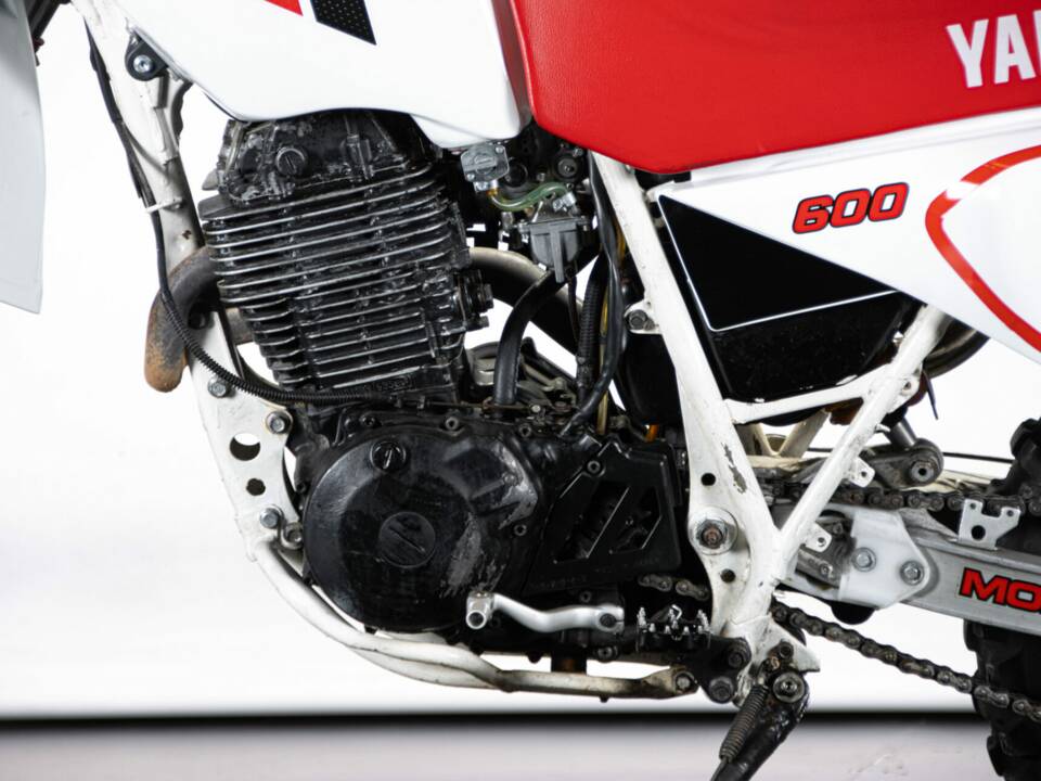 Bild 16/50 von Yamaha TT 600 (1985)