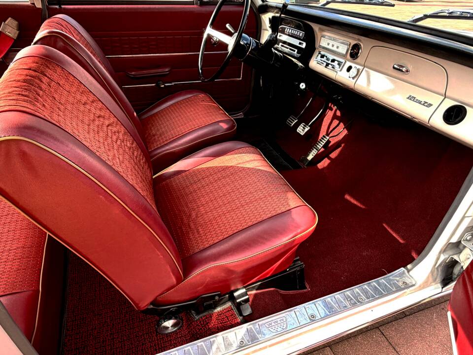 Bild 13/18 von Ford Taunus 15m 1500S (1968)