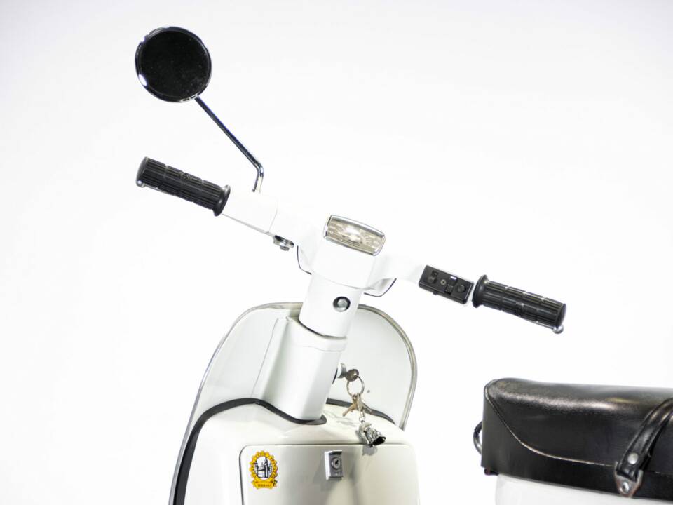 Imagen 9/50 de Piaggio Vespa 50 N Special (1979)